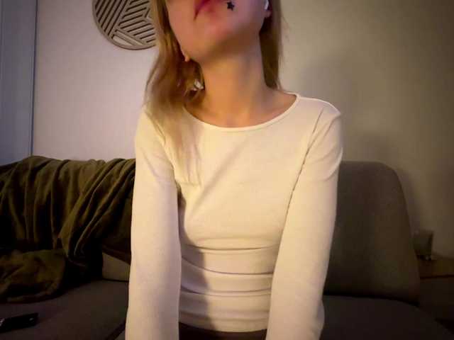 NaomiRosy BongaCams Model