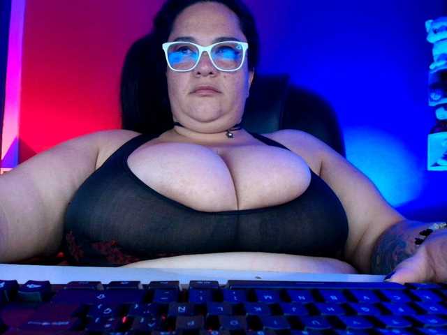 Sofilulu BongaCams Model