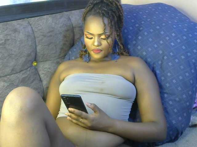 TerryTrizah BongaCams Model