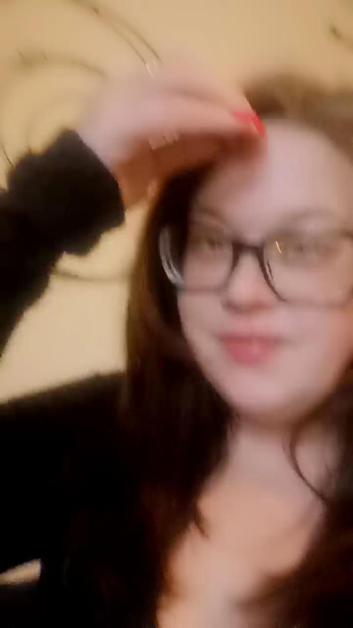 CutieBigBooty CAM4 Model