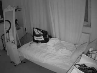 voyeurcam-julmodels-reallife-3 CamSoda Model