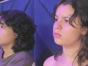 ivy_and_molly Chaturbate Model