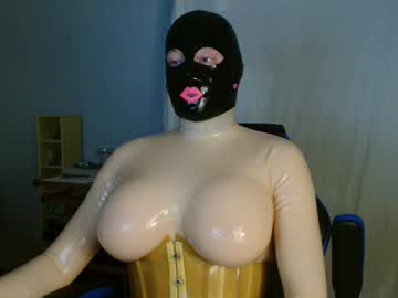 latex_doll_iris Chaturbate Model