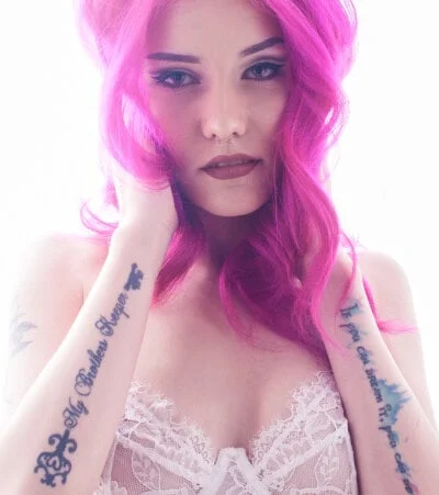 ClaraStylezZ Stripchat Model