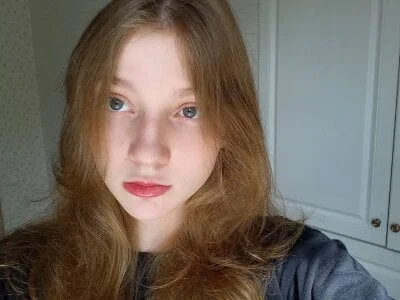 KateClarky Stripchat Model