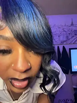 MidnightChanel Stripchat Model