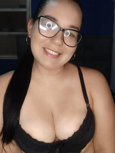 MilfTentasion Stripchat Model