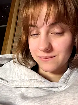 Only_April Stripchat Model