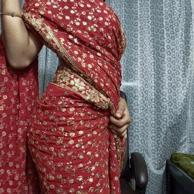 Sexy-ashi Stripchat Model